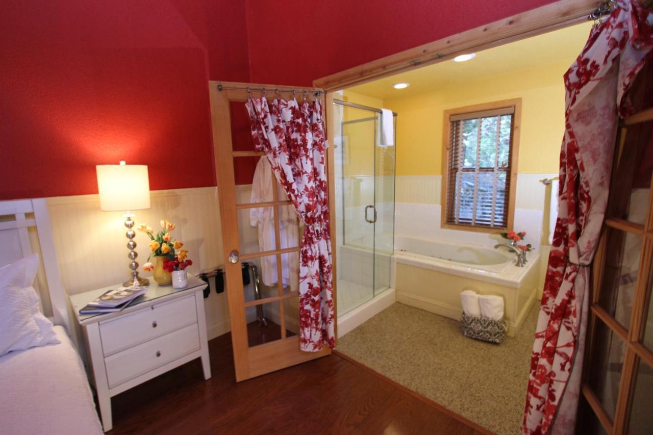 Elliott House Boutique Inn Shaver-tó Kültér fotó